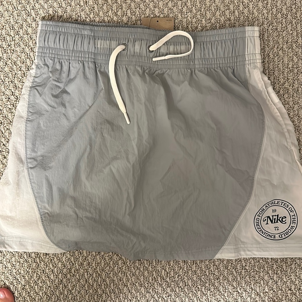 Nike Heritage skirt